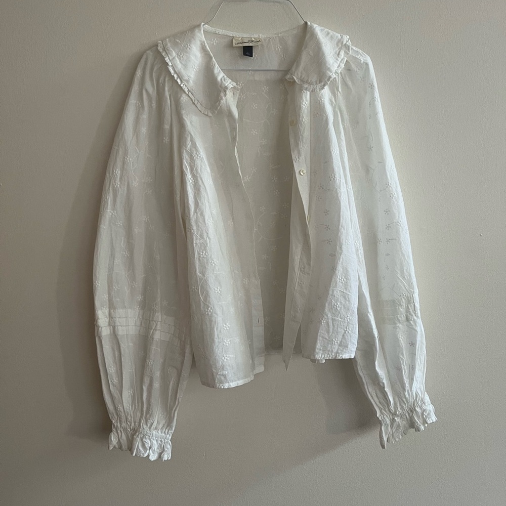 White Button-Up Blouse with Ruffled Collar